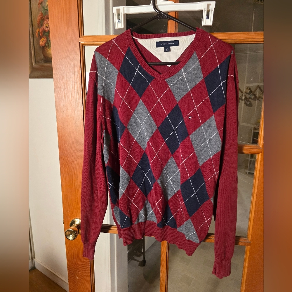 Tommy Hilfiger Men's V-Neck Argyle Sweater - Red and Blue
